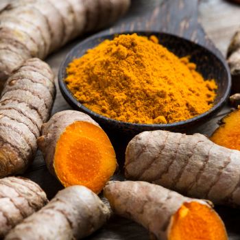 Turmeric’s Many Uses: Cooking, Colouring, and Natural Dyeing